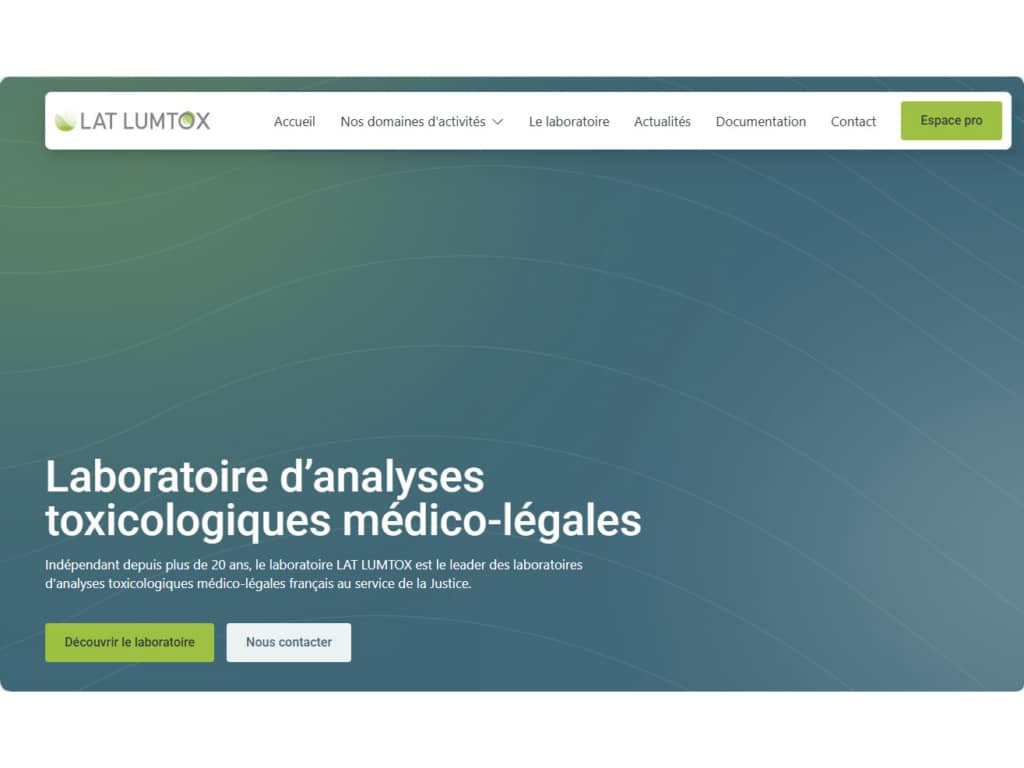 Capture d'écran de la page d'accueil du site internet LAT LUMTOX